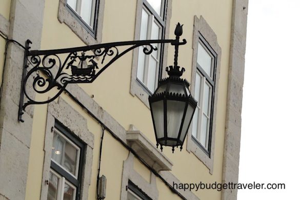 Classic street lamp, Lisbon