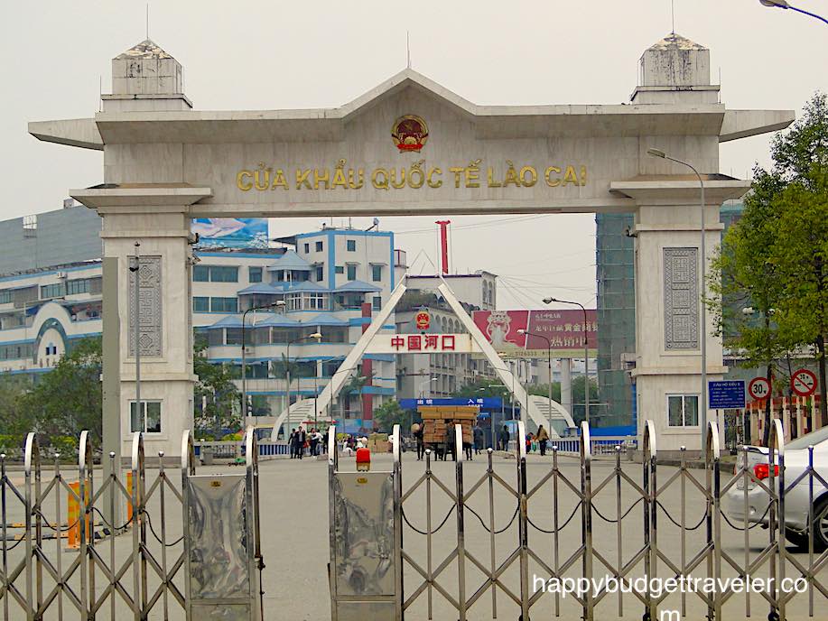 Picture of the border crossing to China in Lao Cai, Vietnam