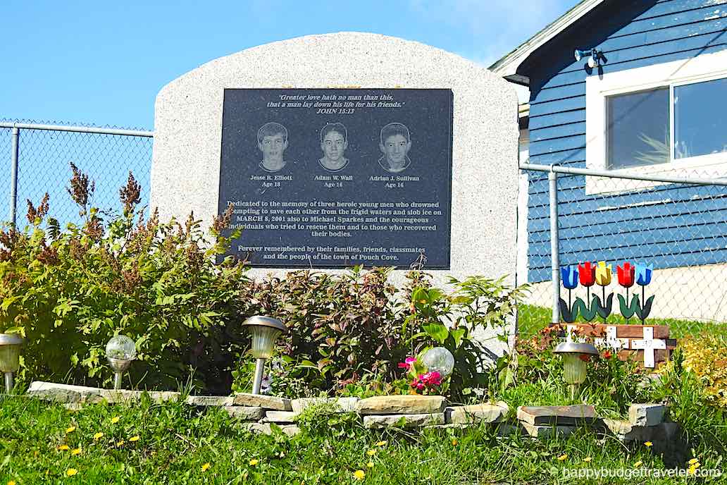 Picture of a tribute to three young men who drowned trying to save each other in 2001