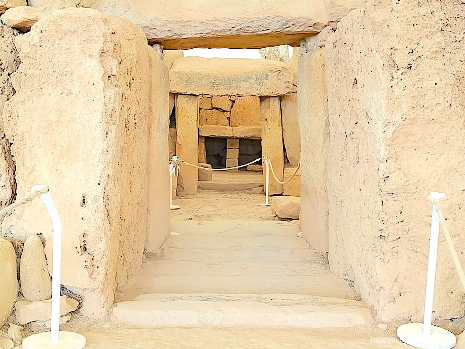 Picture of the entrance to the south temple, Hagar Qim, Malta