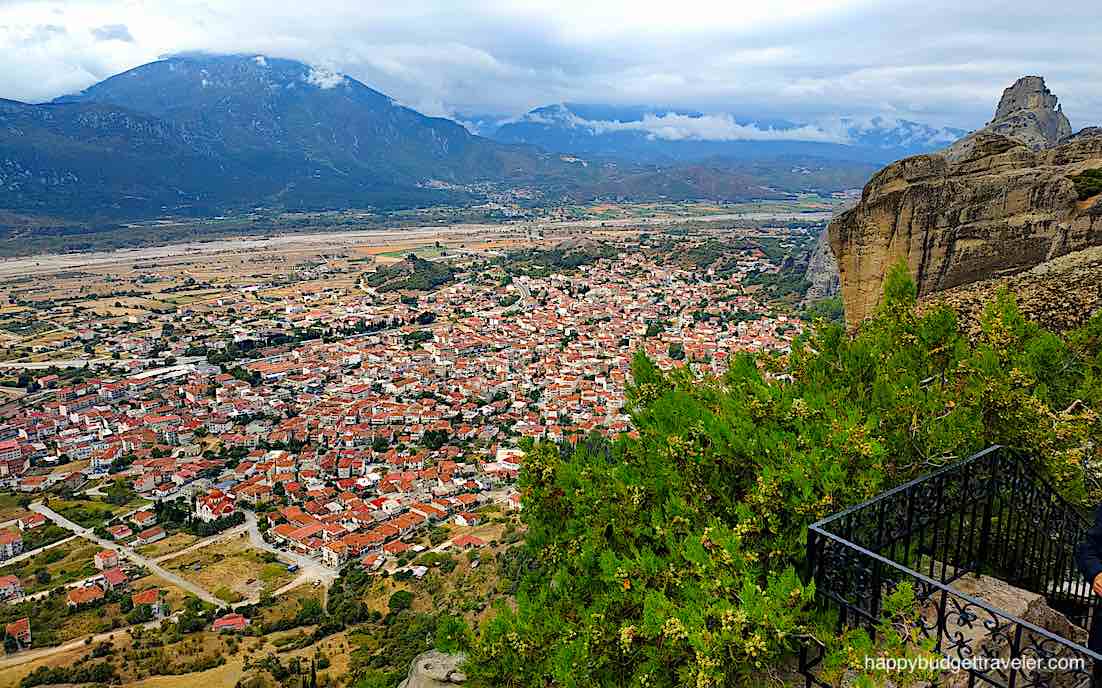 Picture of the town of Kalabaka as seen from Meteora, Greece