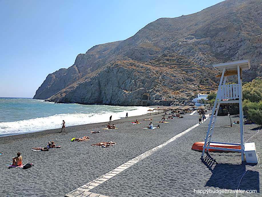 Picture of the south side of Kamari beach overshadowed by Mesa Vouno, Kamari beach, Santorini