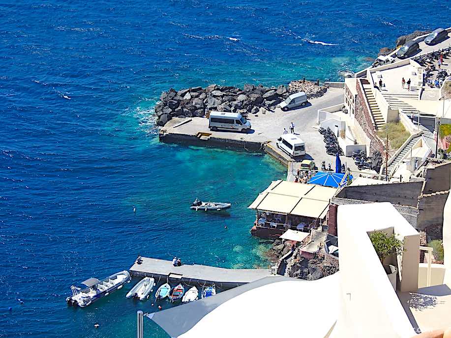 Picture of Ammoudi Bay Jetty in Oia, Santorini