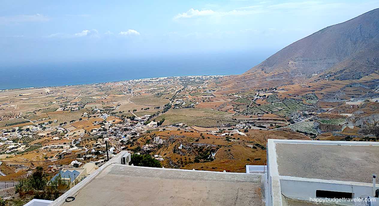 Picture of Kamari and Mesa Vouno as seen from Pyrgos, Santorini